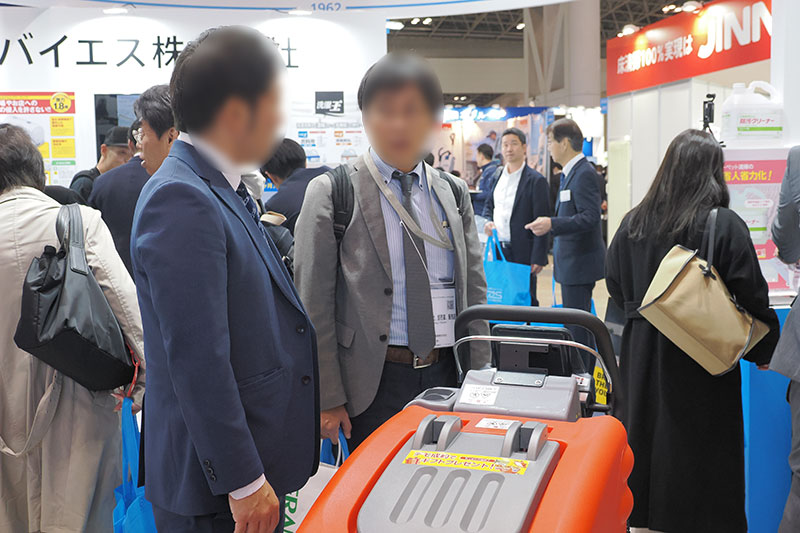 会場風景 初日7